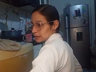 Kingofqueen23