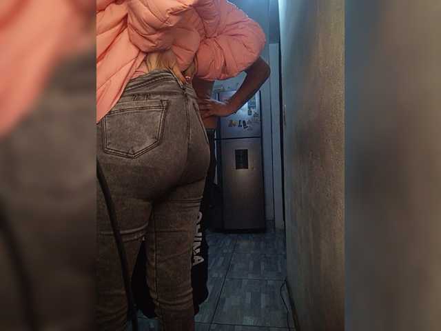 Kingofqueen23