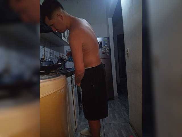Kingofqueen23