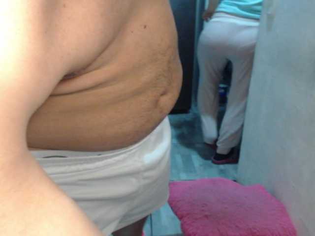 Kingofqueen23 live cam on BongaCams