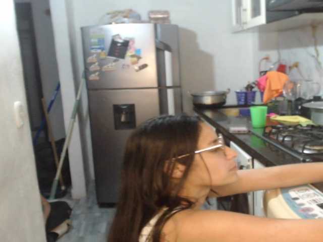 Kingofqueen23