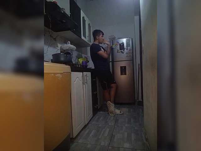 Kingofqueen23