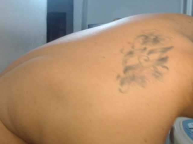 Kingofqueen23