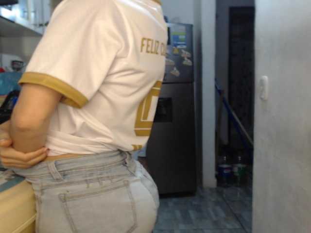 Kingofqueen23