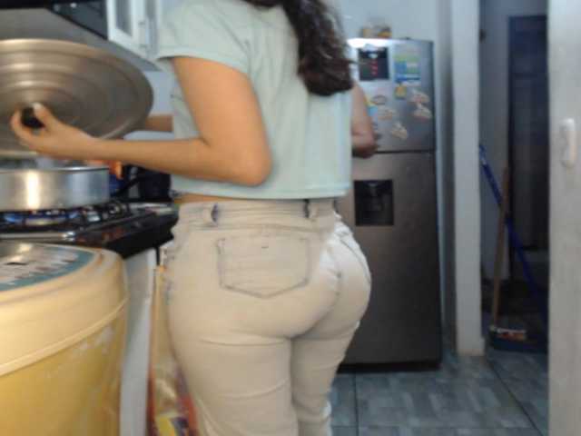 Kingofqueen23