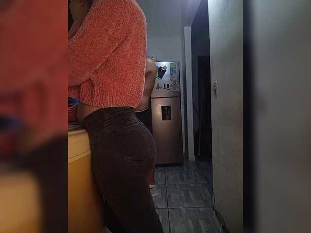 Kingofqueen23 webcam