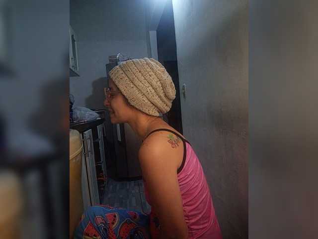 Kingofqueen23