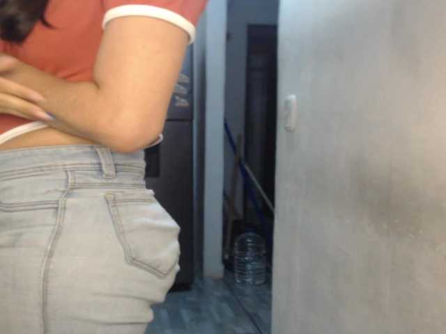 Kingofqueen23 live cam