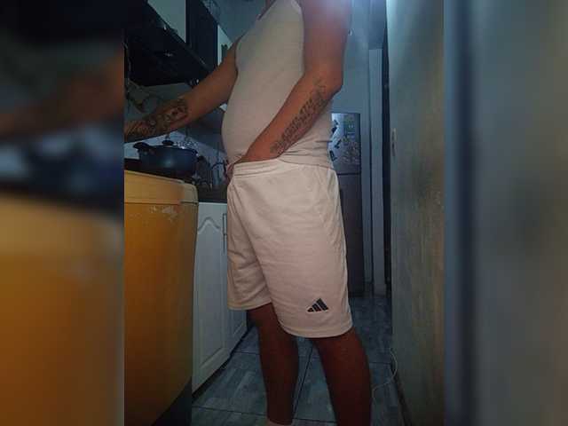 Kingofqueen23