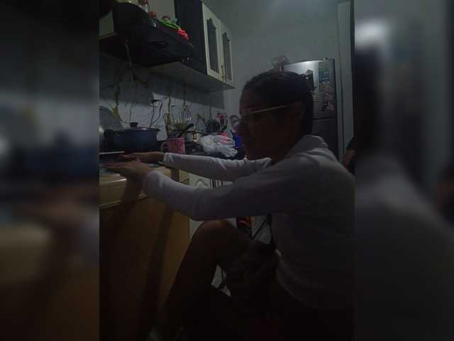 Kingofqueen23