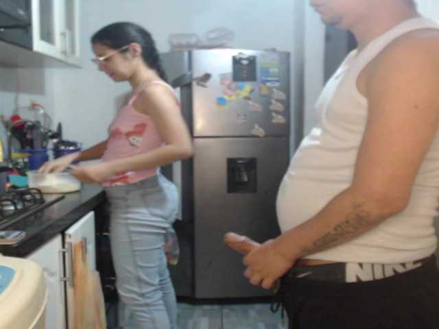 Kingofqueen23 live cam on BongaCams