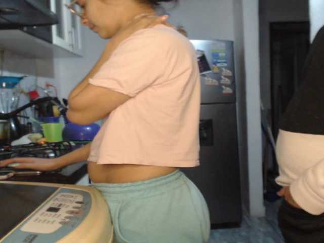 Kingofqueen23