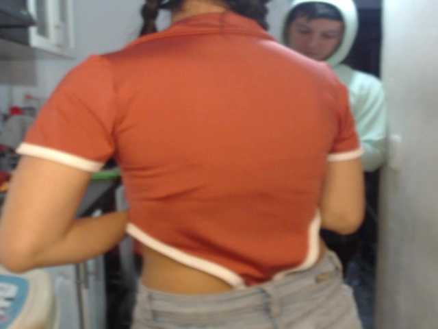 Kingofqueen23 live cam