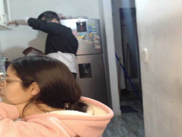 Kingofqueen23 live cam on BongaCams