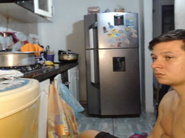 Kingofqueen23