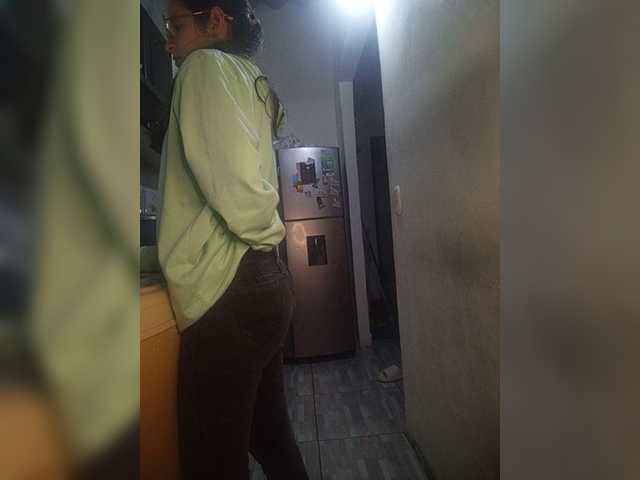 Kingofqueen23