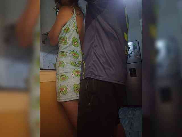 Kingofqueen23 webcam