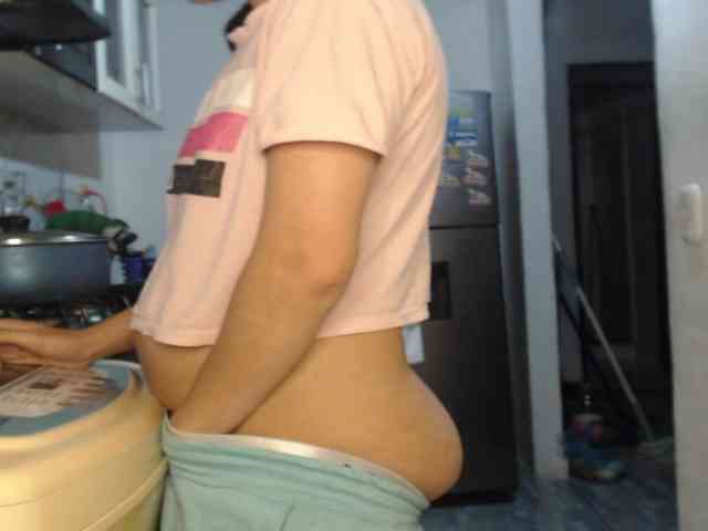 Kingofqueen23 webcam