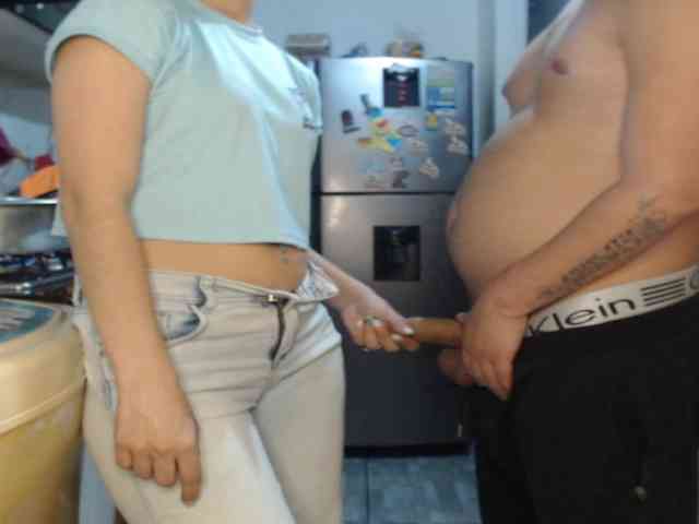 Kingofqueen23 webcam