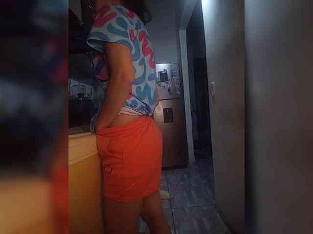 Kingofqueen23 webcam