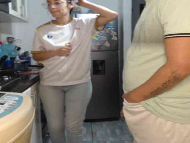 Kingofqueen23 webcam