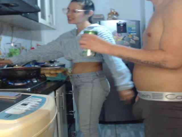 Kingofqueen23 webcam