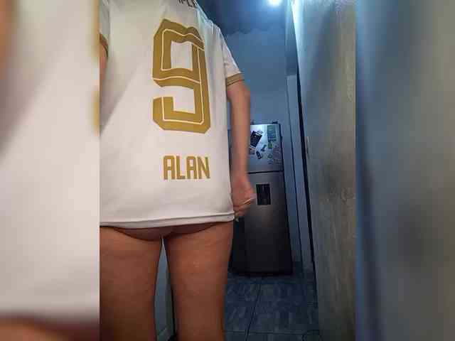 Kingofqueen23