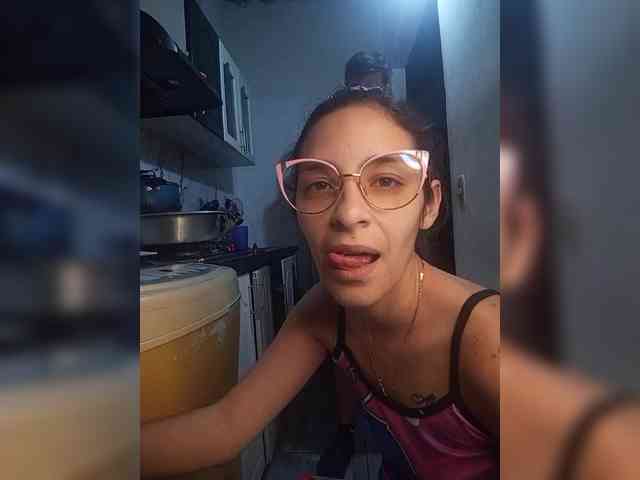 Kingofqueen23