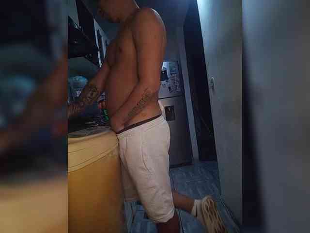 Kingofqueen23 Kingofqueen23