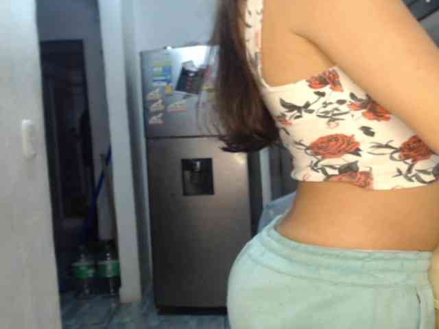 Kingofqueen23 webcam