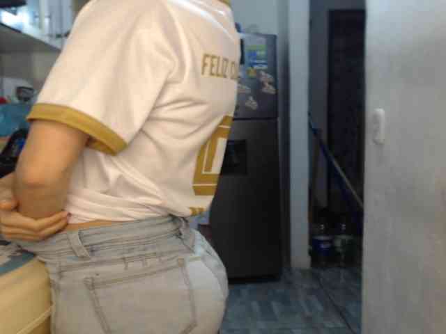 Kingofqueen23