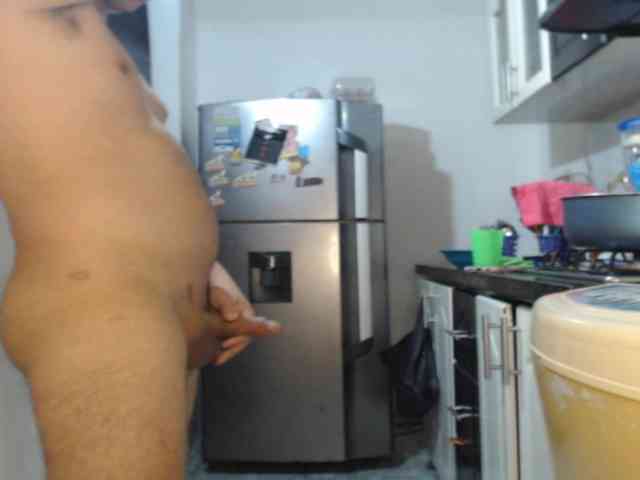 Kingofqueen23 webcam