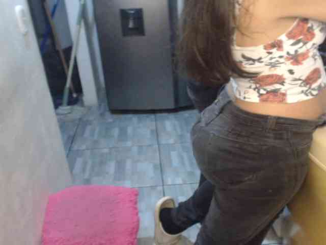 Kingofqueen23 webcam
