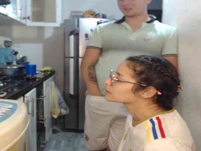 Kingofqueen23's cam show statistics and live stream