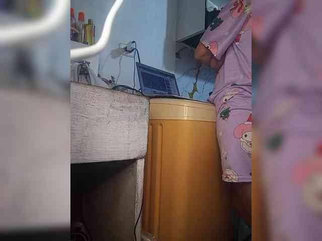 Kingofqueen23 webcam