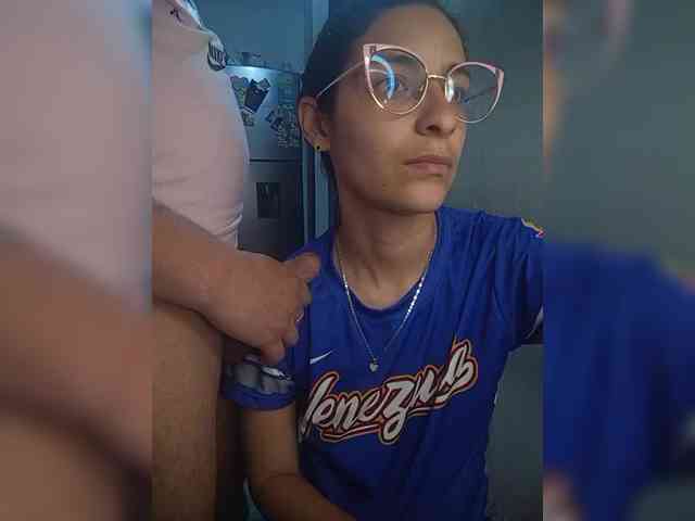 Kingofqueen23 webcam