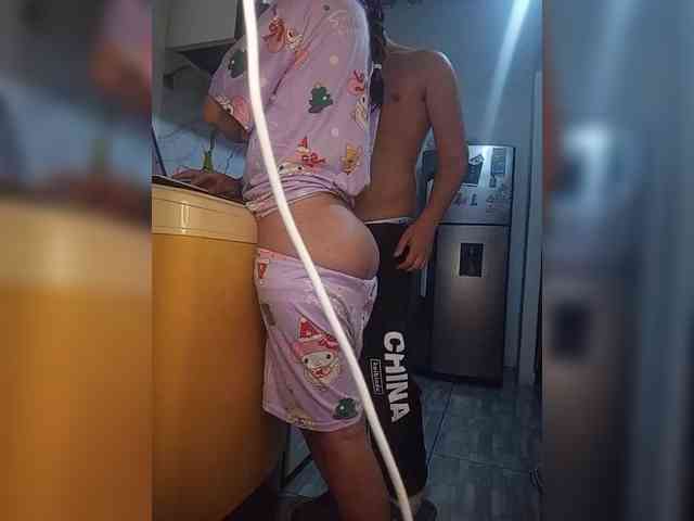 Kingofqueen23 webcam