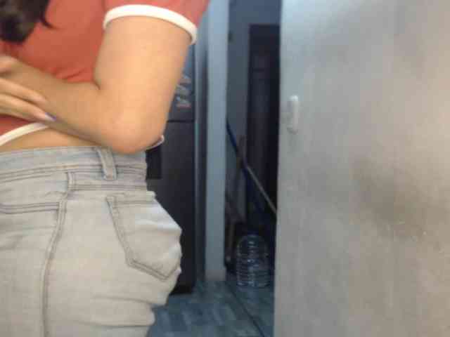 Kingofqueen23 webcam