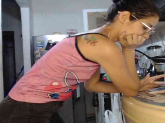 Kingofqueen23 webcam
