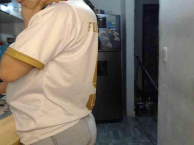 Kingofqueen23