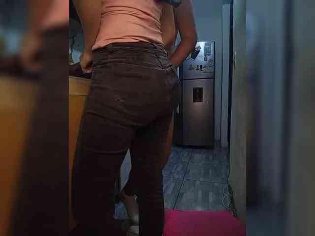 Kingofqueen23 webcam