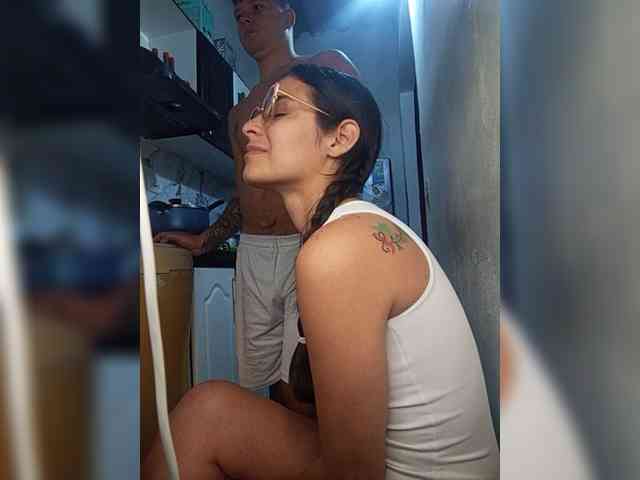 Kingofqueen23 webcam