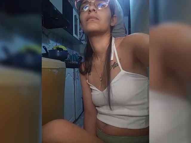 Modelo: Kingofqueen23