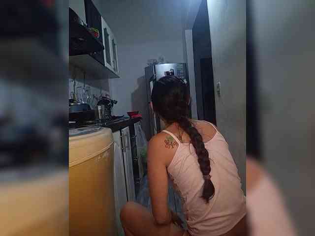 Kingofqueen23 webcam