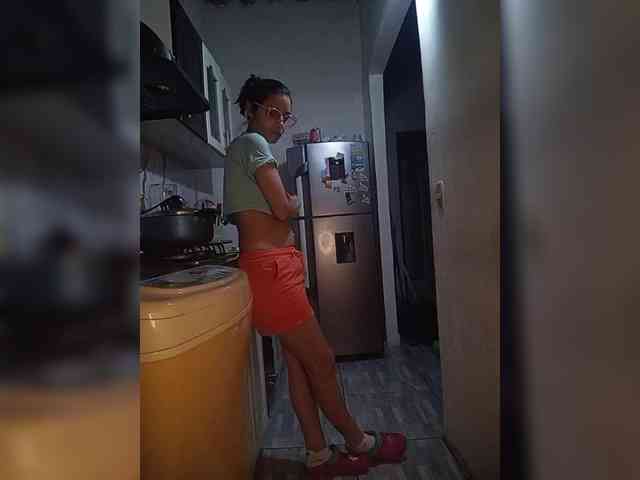 Kingofqueen23