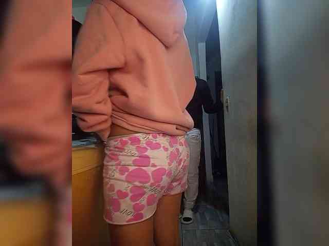 Kingofqueen23 webcam