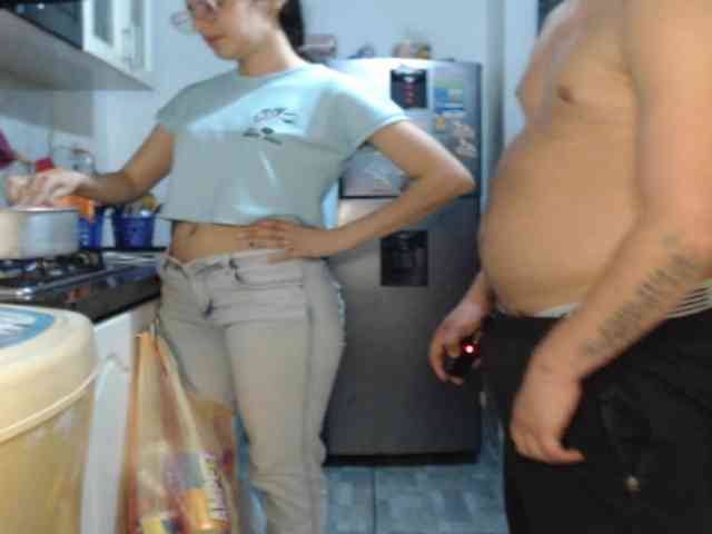 Kingofqueen23 webcam