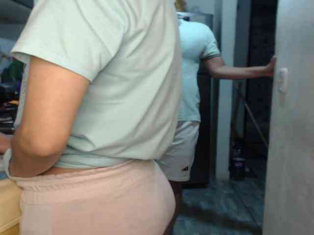 Kingofqueen23 webcam