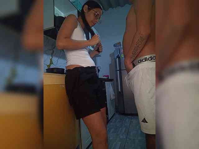 Kingofqueen23 webcam