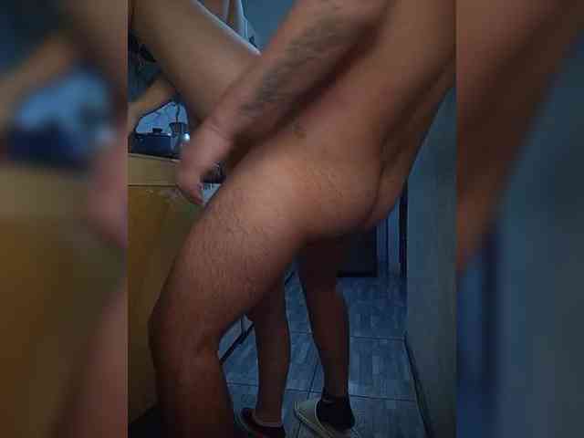 Kingofqueen23 webcam